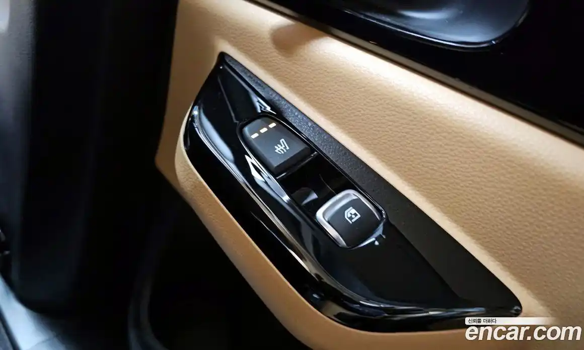 Kia Canival 2021 2.2 Автомат в Москве № 54170, фото 17