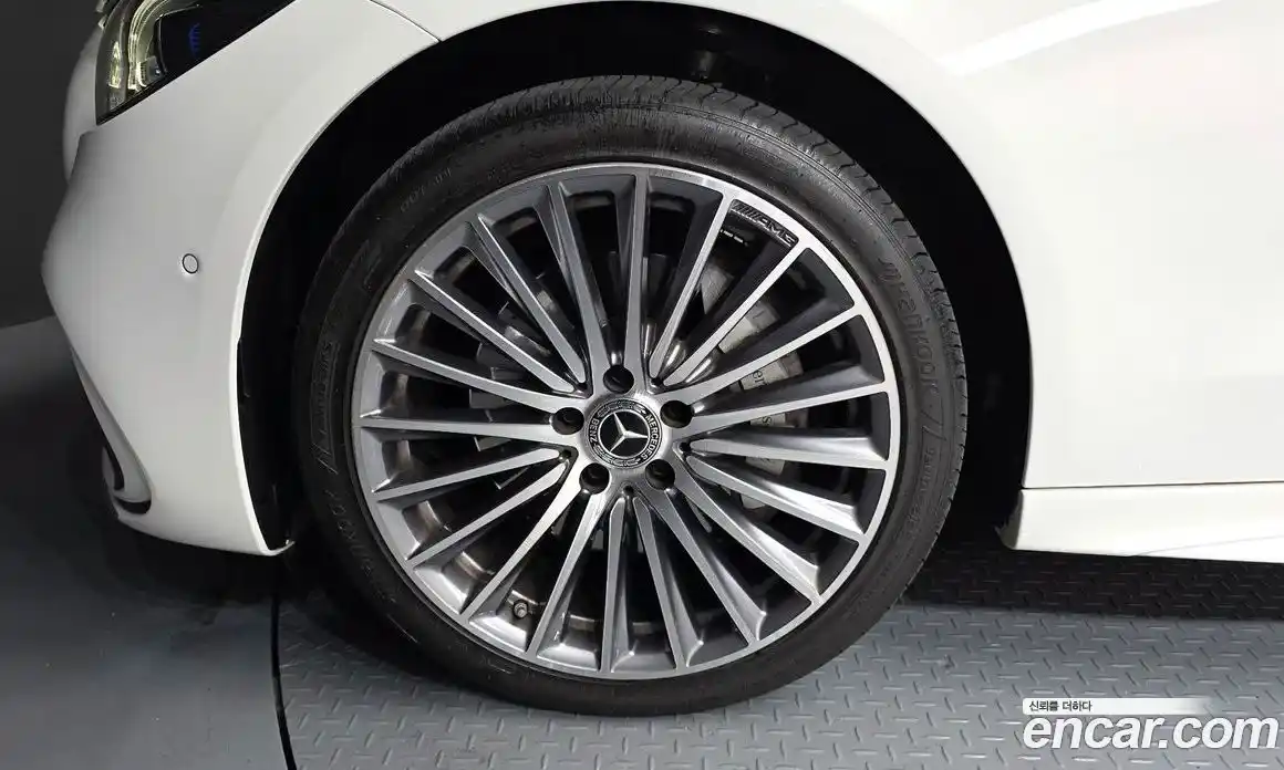 Mercedes-Benz C-Class 2022 2.0 Автомат в Москве № 542164, фото 5