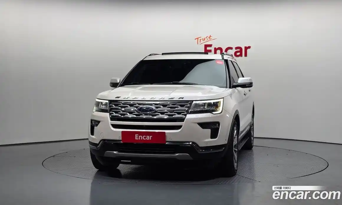 Ford Explorer 2018 2.3 Автомат в Москве № 542462, фото 3