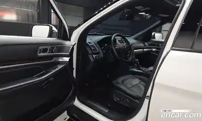 Ford Explorer 2018 2.3 Автомат в Москве № 542462, миниатюра 10