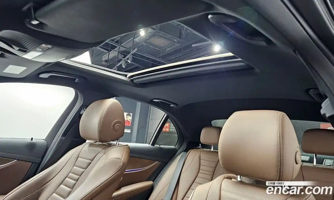 Mercedes-Benz E-Class 2021 2.0 Автомат в Москве № 543348, фото 18