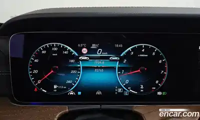 Mercedes-Benz E-Class 2021 2.0 Автомат в Москве № 543348, миниатюра 7