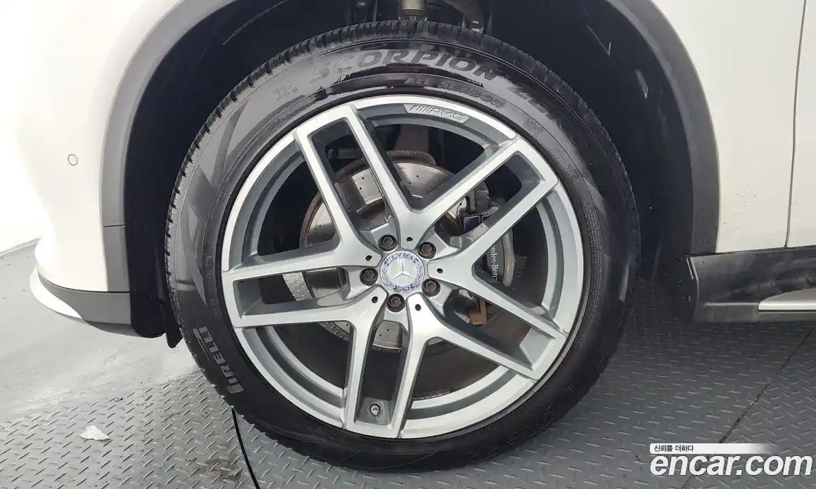 Mercedes-Benz GLE-Class 2017 3.0 Автомат в Москве № 543688, фото 5