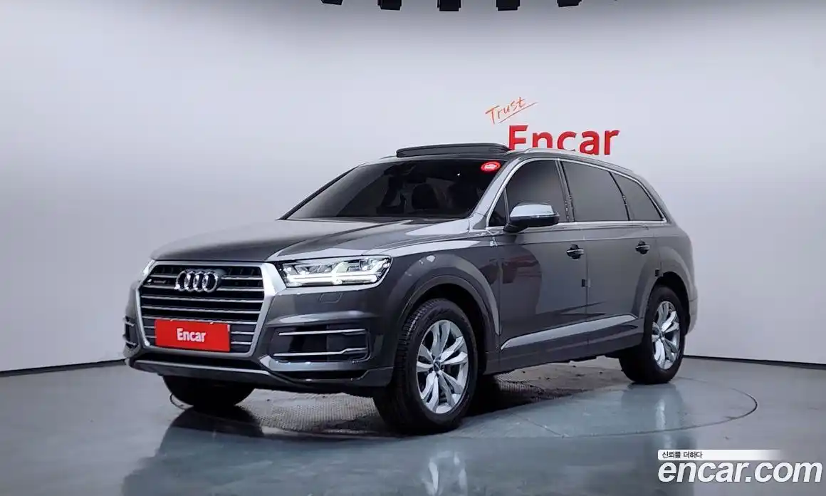 Audi Q7 2019 2.0 Автомат в Москве № 544142, фото 1