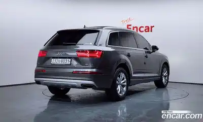 Audi Q7 2019 2.0 Автомат в Москве № 544142, миниатюра 2
