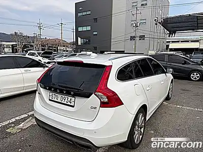 Volvo V60 2015 1.6 Автомат в Москве № 545149, миниатюра 2