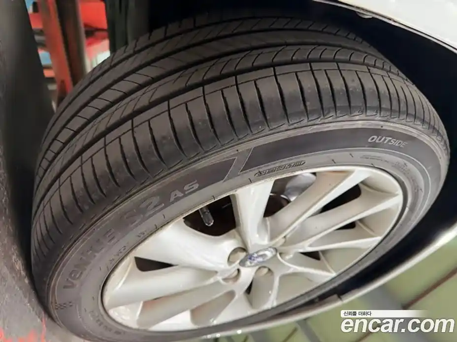 Volvo V60 2015 1.6 Автомат в Москве № 545149, фото 5