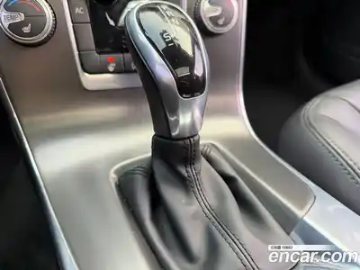 Volvo V60 2015 1.6 Автомат в Москве № 545149, миниатюра 9