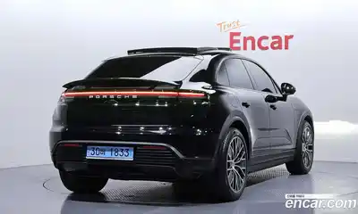 Porsche Macan 2025 0.2 Автомат в Москве № 545481, миниатюра 2