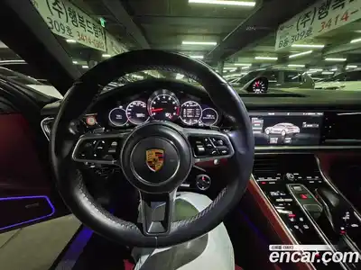 Porsche Panamera 2018 2.9 Автомат в Москве № 546038, миниатюра 11