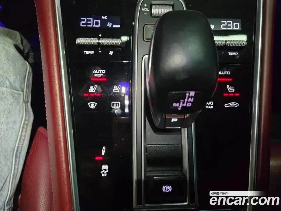 Porsche Panamera 2018 2.9 Автомат в Москве № 546038, фото 16