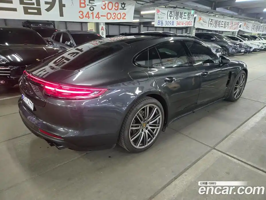 Porsche Panamera 2018 2.9 Автомат в Москве № 546038, фото 3