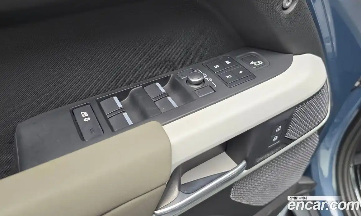 Land Rover Defender 2022 3.0 Автомат в Москве № 546144, фото 14