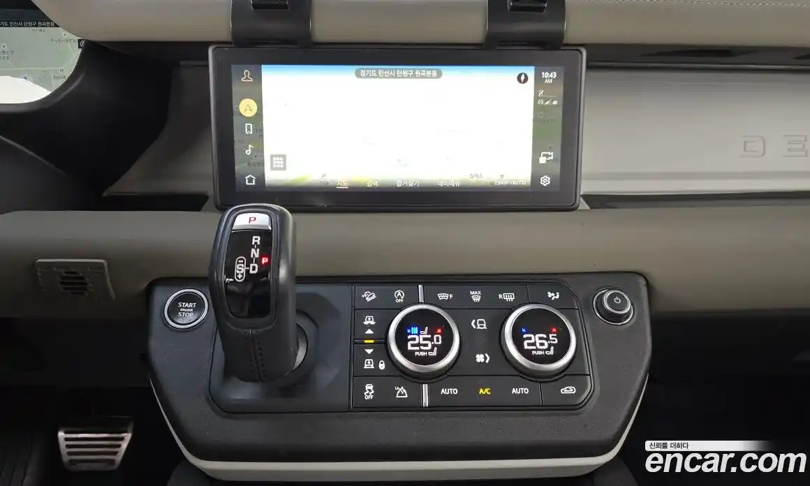 Land Rover Defender 2022 3.0 Автомат в Москве № 546144, фото 16