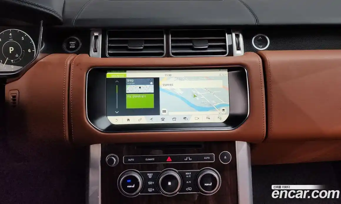 Land Rover Range-Rover 2017 4.4 Автомат в Москве № 546238, фото 15