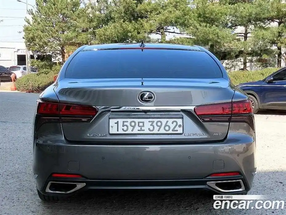 Lexus LS 2022 3.4 Автомат в Москве № 547152, фото 4