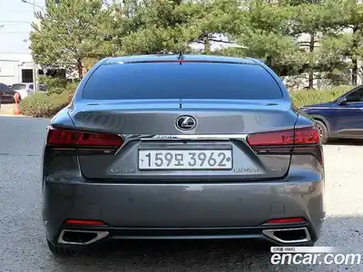 Lexus LS 2022 3.4 Автомат в Москве № 547152, миниатюра 4