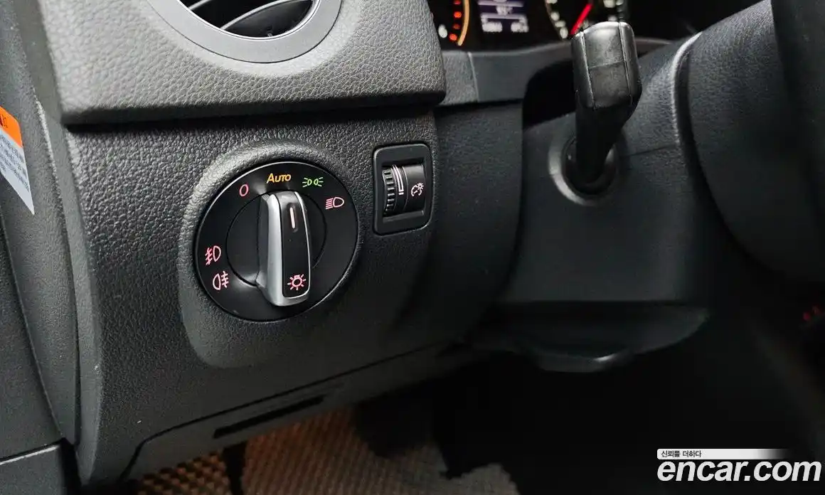 Volkswagen Tiguan 2016 2.0 Автомат в Москве № 547388, фото 18