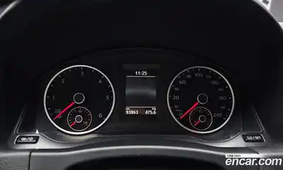 Volkswagen Tiguan 2016 2.0 Автомат в Москве № 547388, миниатюра 8