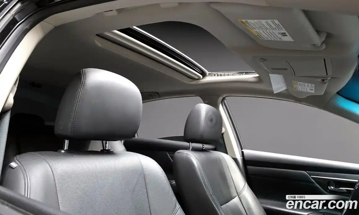 Nissan Altima 2015 2.5 Автомат в Москве № 548082, фото 20