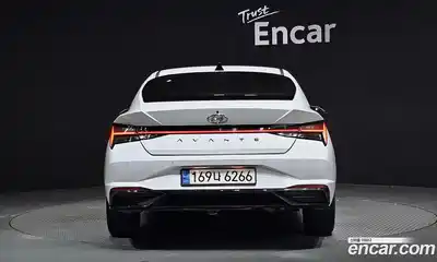 Hyundai Avante 2023 1.6 Автомат в Москве № 5555, миниатюра 2