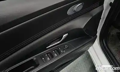 Hyundai Avante 2023 1.6 Автомат в Москве № 5555, миниатюра 5