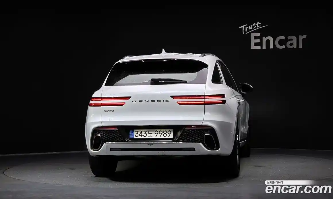 Genesis GV70 2023 2.5 Автомат в Москве № 56945, фото 4