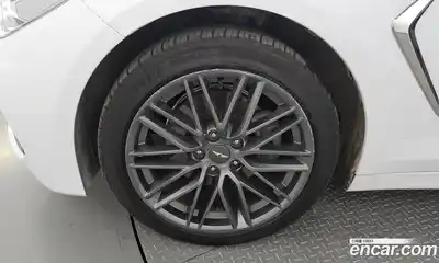 Genesis G70 2018 2.0 Автомат в Москве № 57073, миниатюра 5