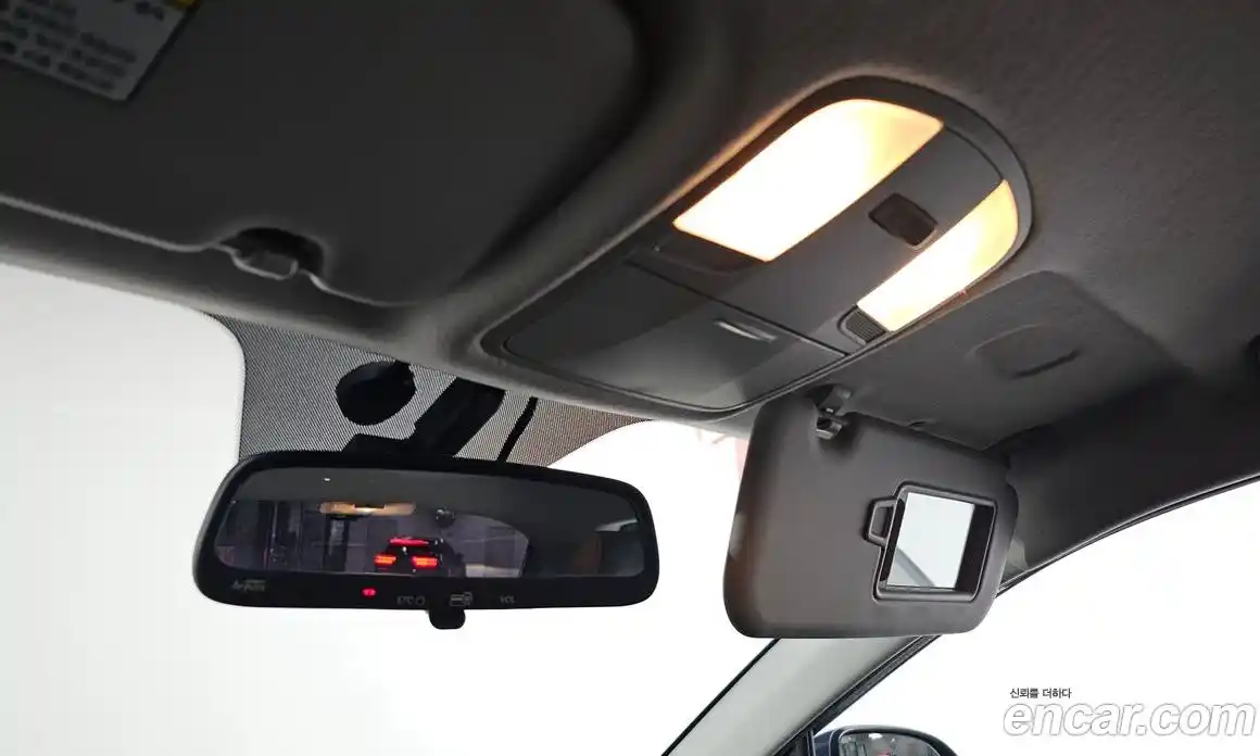 Kia Stonic 2018 1.6 Автомат в Москве № 75124, фото 13