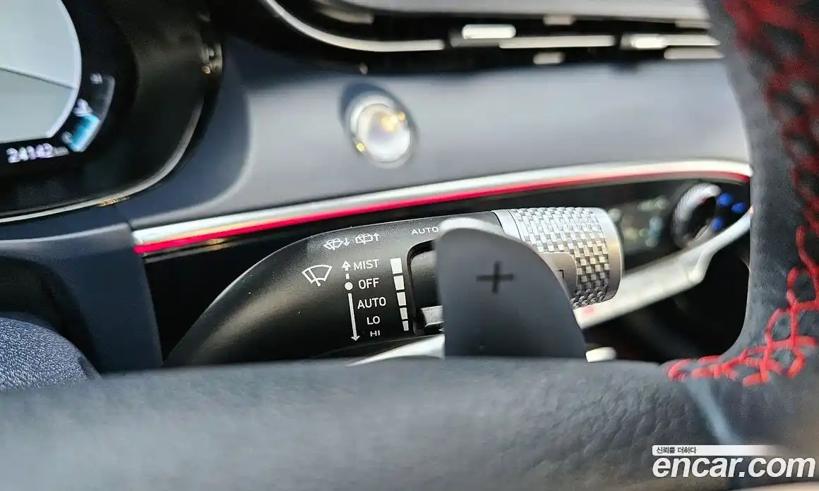 Genesis GV70 2023 2.5 Автомат в Москве № 83272, фото 16