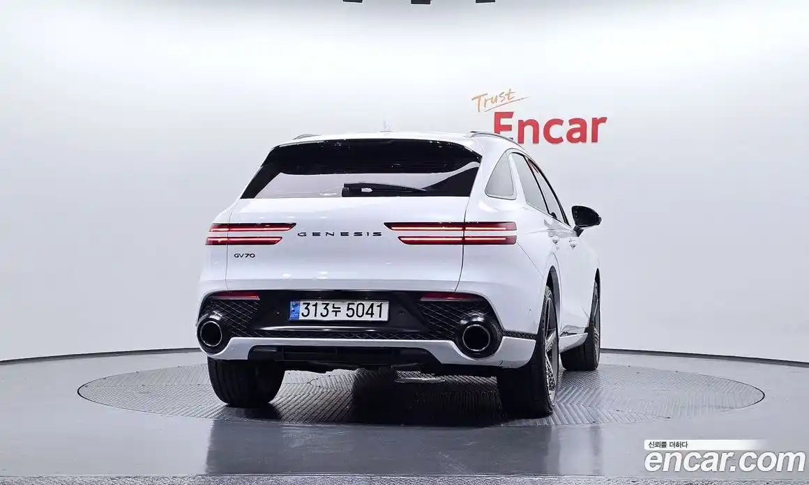 Genesis GV70 2023 2.5 Автомат в Москве № 83272, фото 4