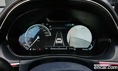 Genesis GV70 2023 2.5 Автомат в Москве № 83272, миниатюра 8