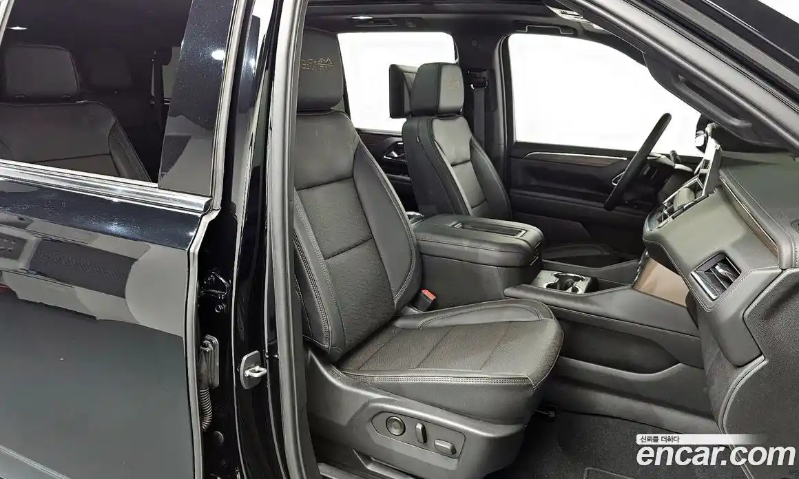 Chevrolet Tahoe 2023 6.2 Автомат в Москве № 99837, фото 14