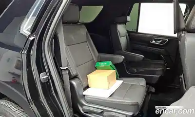 Chevrolet Tahoe 2023 6.2 Автомат в Москве № 99837, миниатюра 3