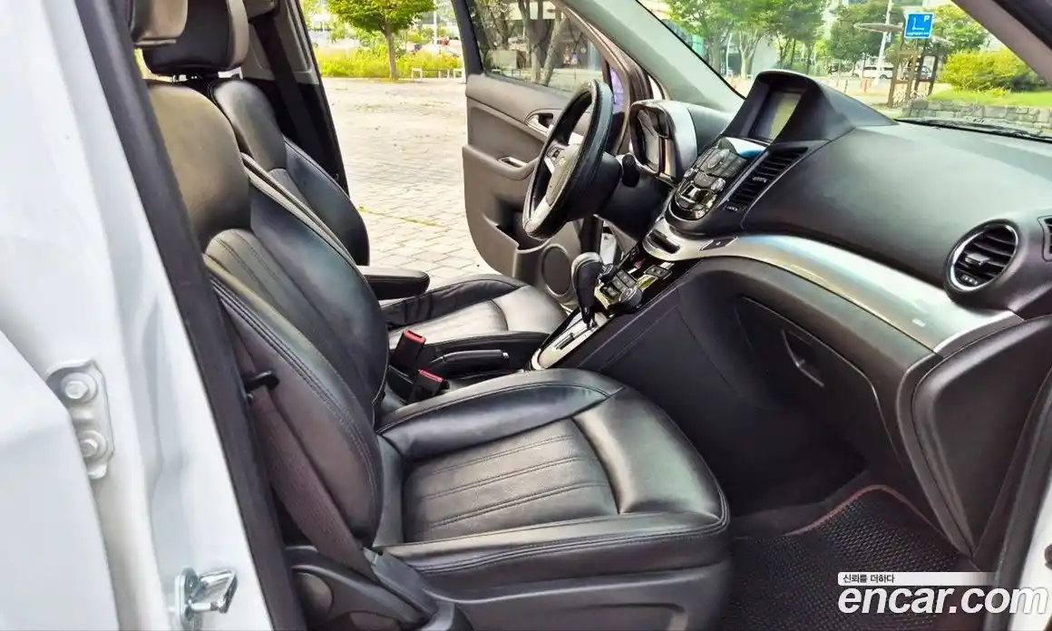 Chevrolet Orlando 2013 2.0 Автомат в Москве № 105920, фото 15