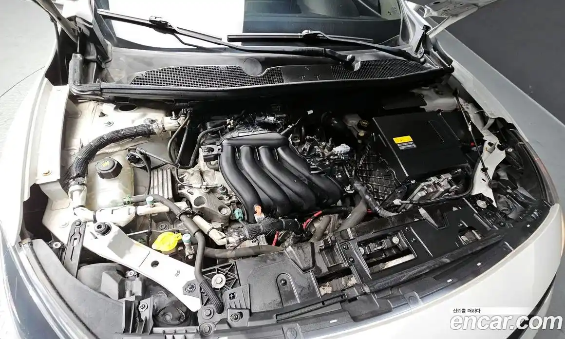 Renault SM3 2016 1.6 Автомат в Москве № 107012, фото 15