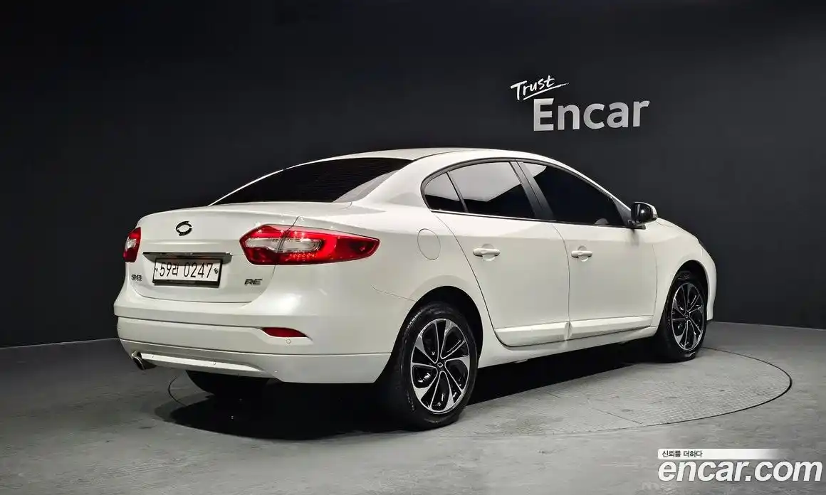 Renault SM3 2016 1.6 Автомат в Москве № 107012, фото 16