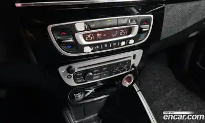 Renault SM3 2016 1.6 Автомат в Москве № 107012, миниатюра 10