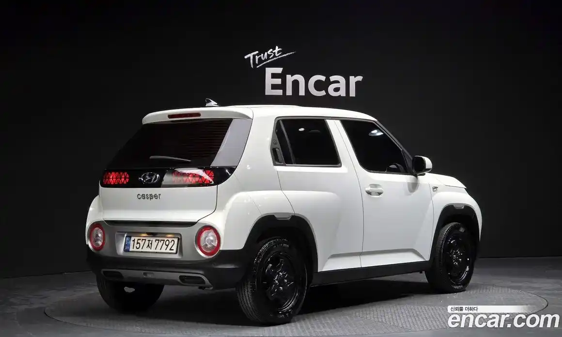 Hyundai Casper 2023 1.0 Автомат в Москве № 107749, фото 16