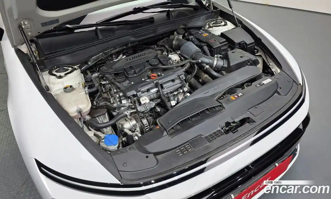 Hyundai Sonata 2024 1.6 Автомат в Москве № 107805, фото 20