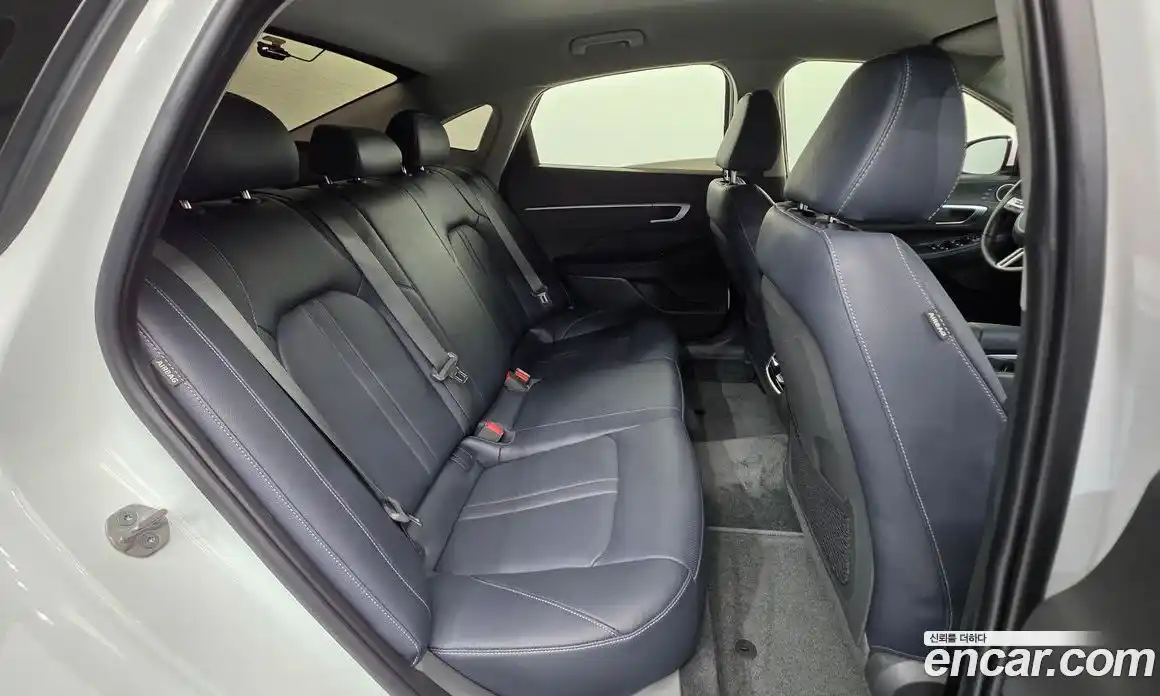 Hyundai Sonata 2024 1.6 Автомат в Москве № 107805, фото 9