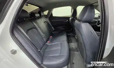 Hyundai Sonata 2024 1.6 Автомат в Москве № 107805, миниатюра 9
