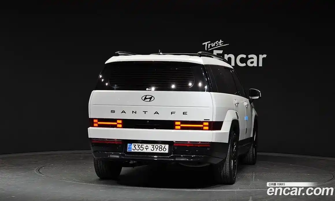 Hyundai Santa Fe 2024 1.6 Автомат в Москве № 109619, фото 4