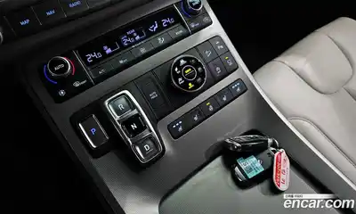 Hyundai Palisade 2022 2.2 Автомат в Москве № 111848, миниатюра 12