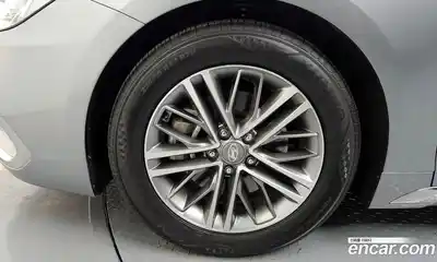 Hyundai Grandeur 2018 2.4 Автомат в Москве № 113003, миниатюра 12