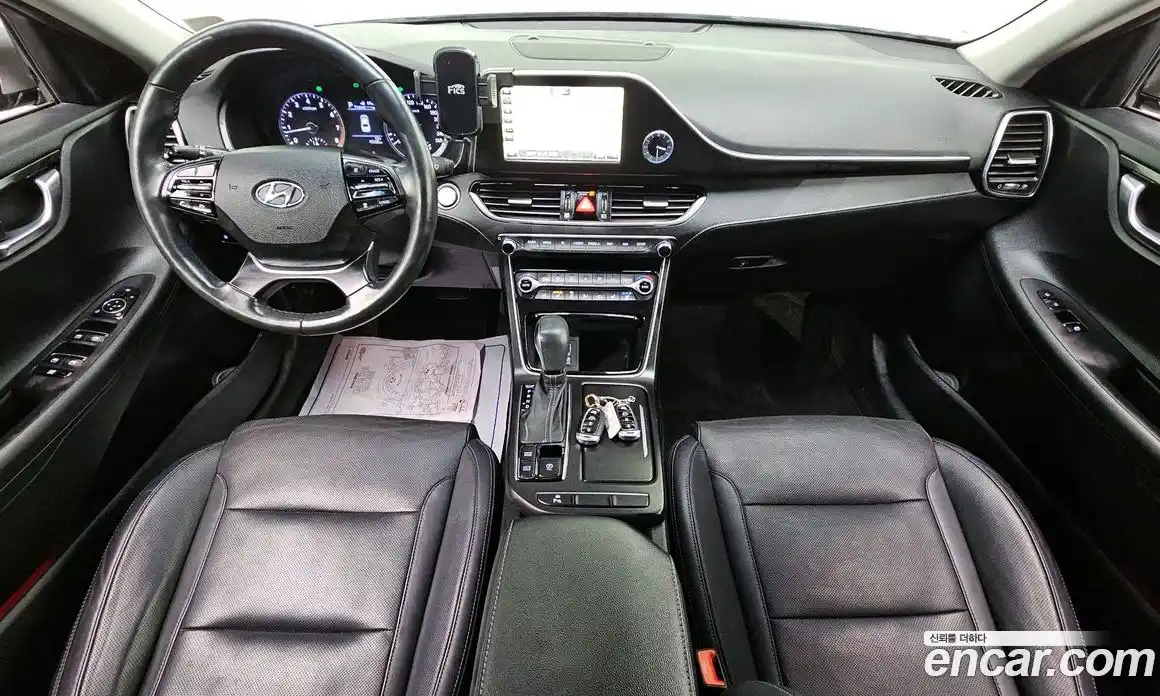 Hyundai Grandeur 2018 2.4 Автомат в Москве № 113003, фото 15