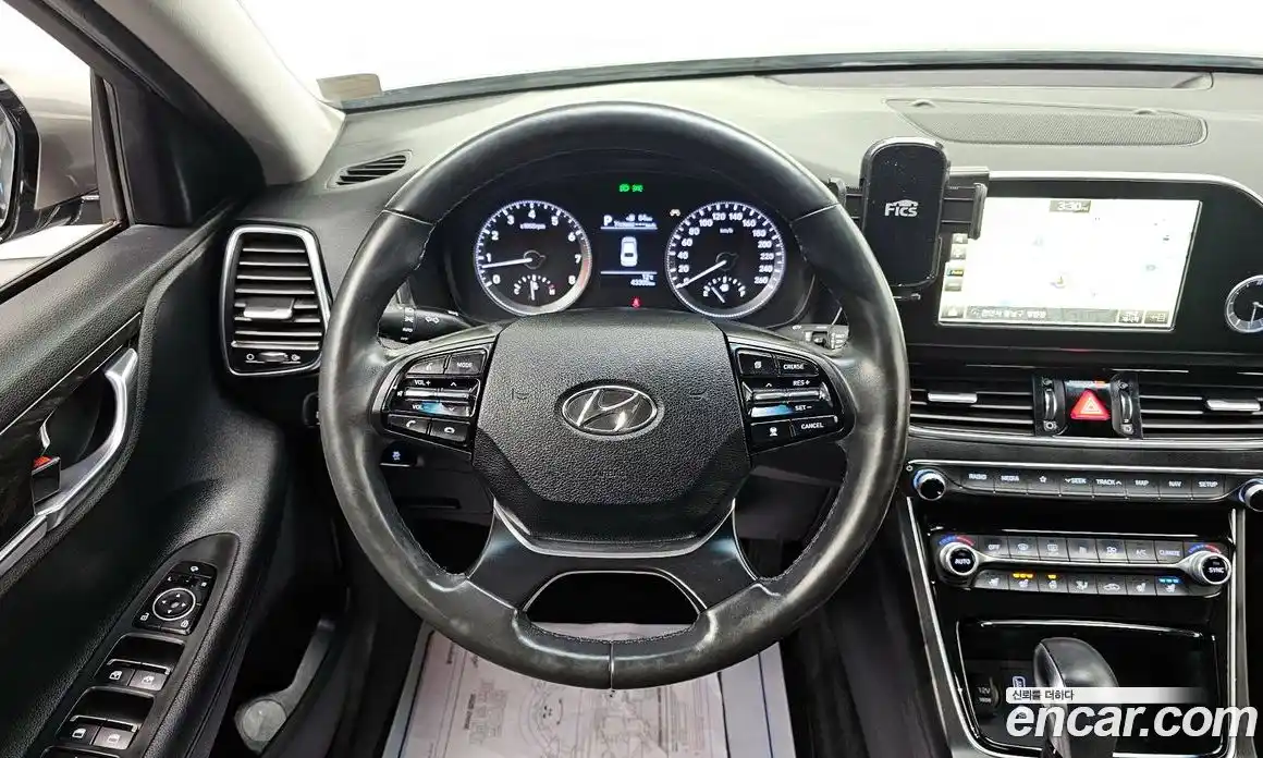 Hyundai Grandeur 2018 2.4 Автомат в Москве № 113003, фото 18