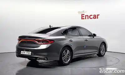 Hyundai Grandeur 2018 2.4 Автомат в Москве № 113003, миниатюра 2