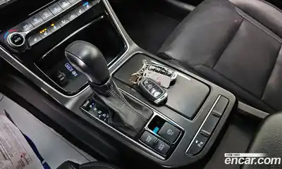 Hyundai Grandeur 2018 2.4 Автомат в Москве № 113003, миниатюра 3