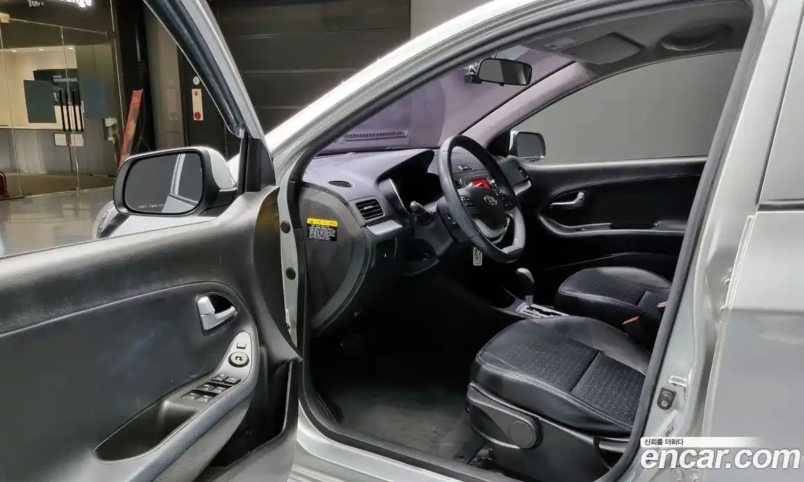 Kia Morning 2016 1.0 Автомат в Москве № 11390, фото 11